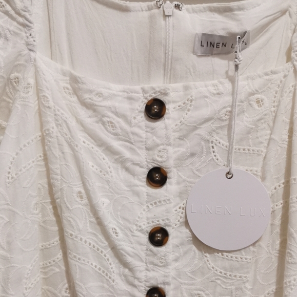 🌸 White Eyelet Dress 🌸 - Picture 2 of 7